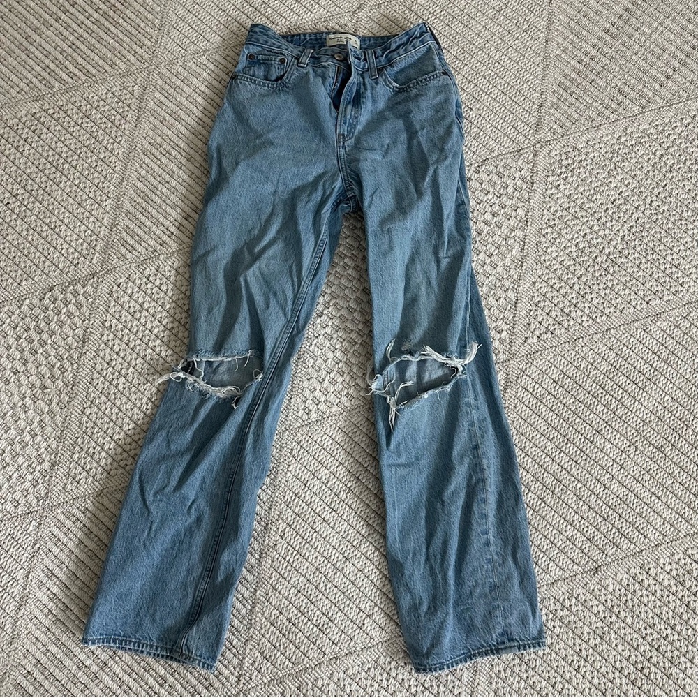 ABERCROMBIE&FITCH High Rise loose jeans Sz24